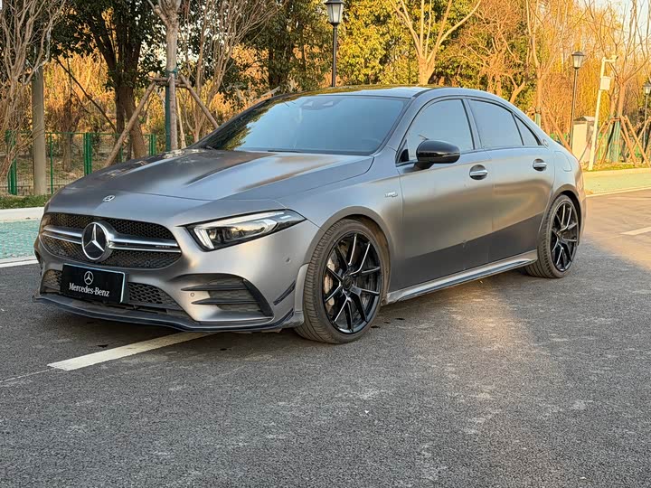 Фото 1 - Mercedes-Benz A-Class AMG