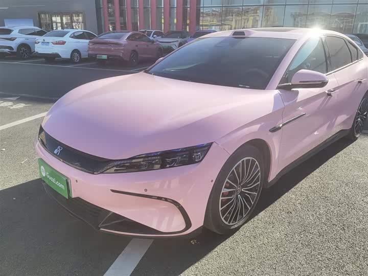 Фото 2 - BYD Han