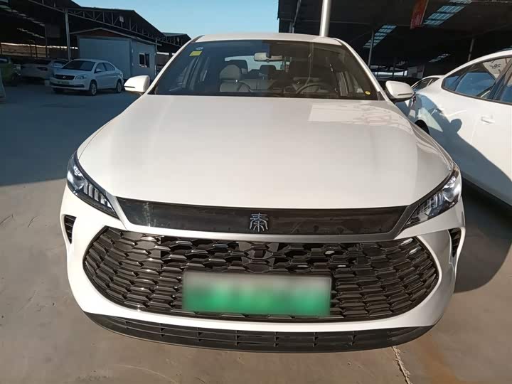 Фото 3 - BYD Qin Plus