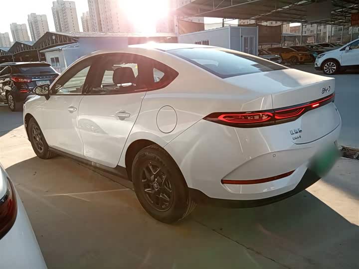 Фото 5 - BYD Qin Plus