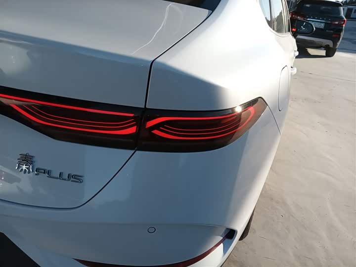 Фото 8 - BYD Qin Plus