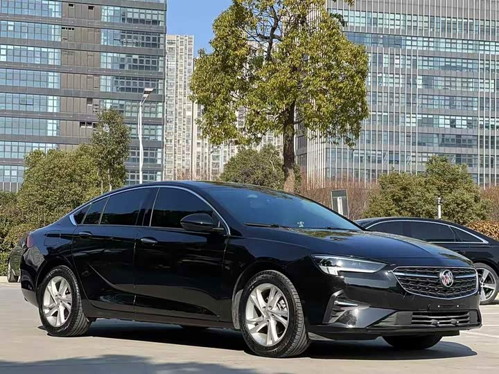 Фото 3 - Buick Regal