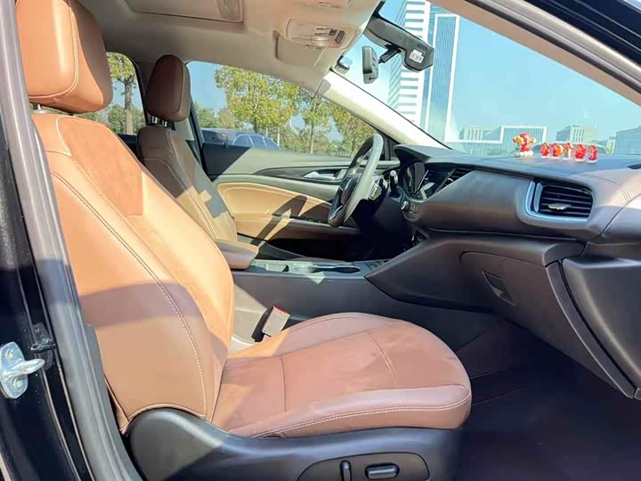 Фото 7 - Buick Regal