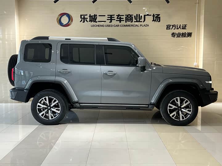 Фото 5 - Tank 300