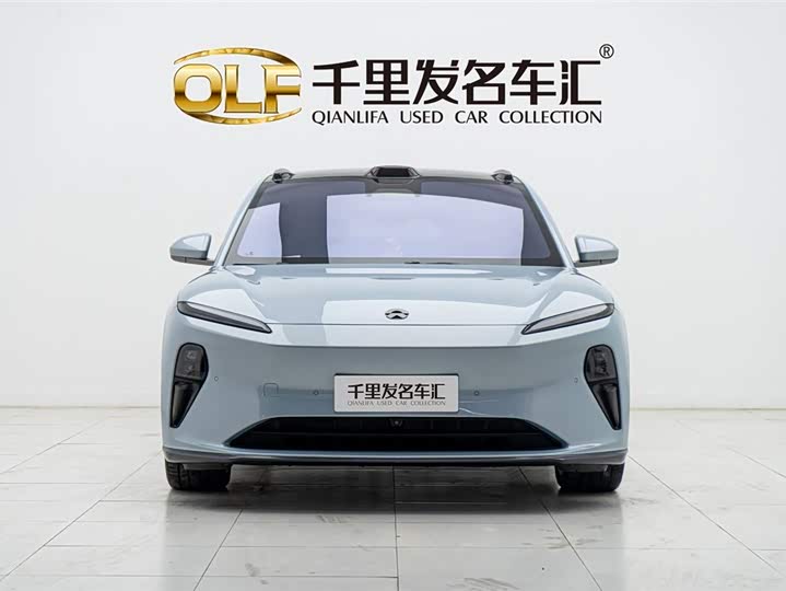 Фото 2 - Nio ET5T