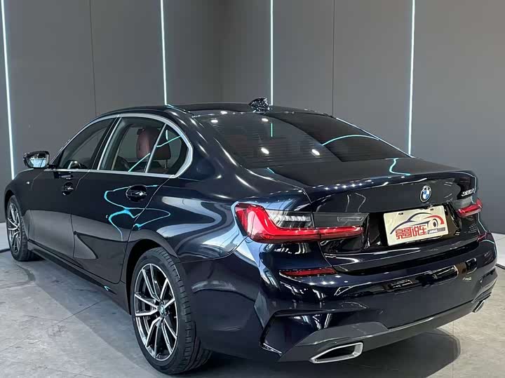 Фото 6 - BMW 3 Series