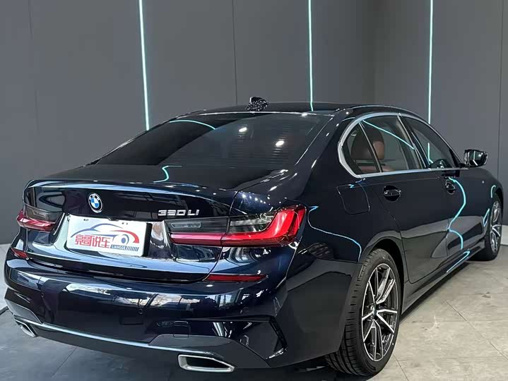 Фото 8 - BMW 3 Series