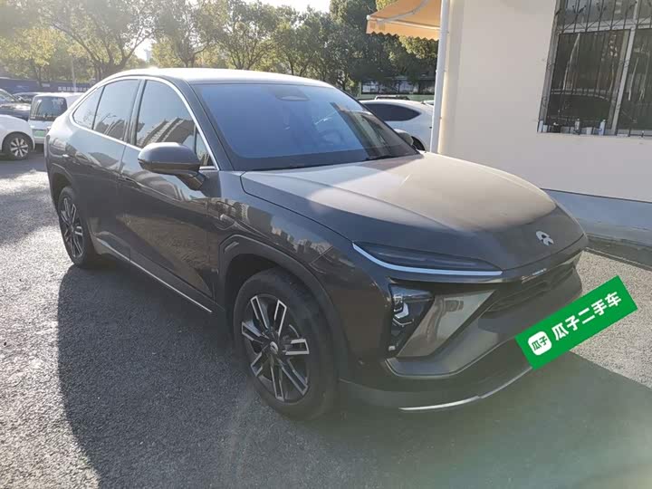 Фото 4 - Nio EC6