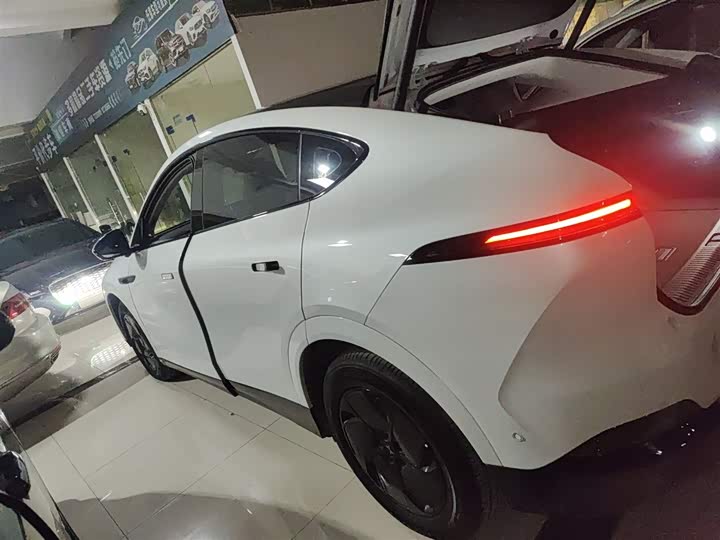 Фото 5 - XPeng G6