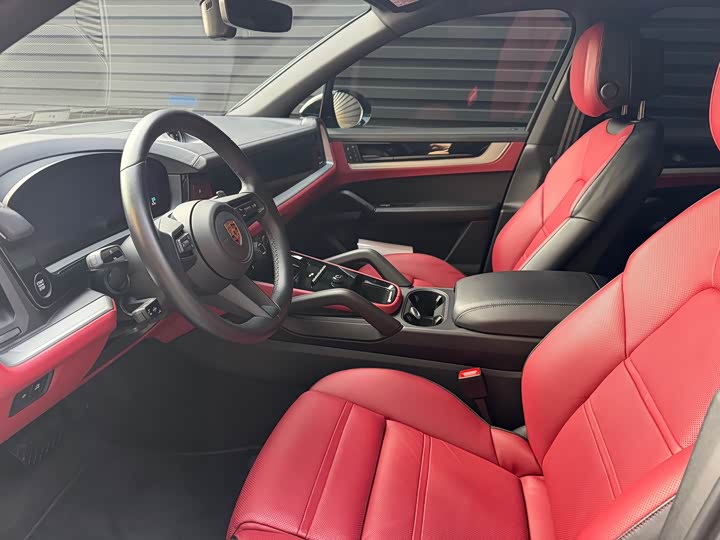 Фото 7 - Porsche Cayenne