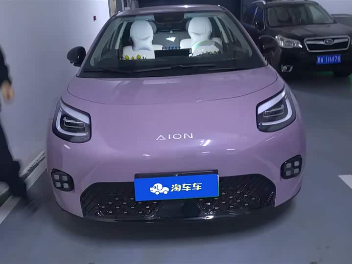 Фото 2 - GAC Aion UT