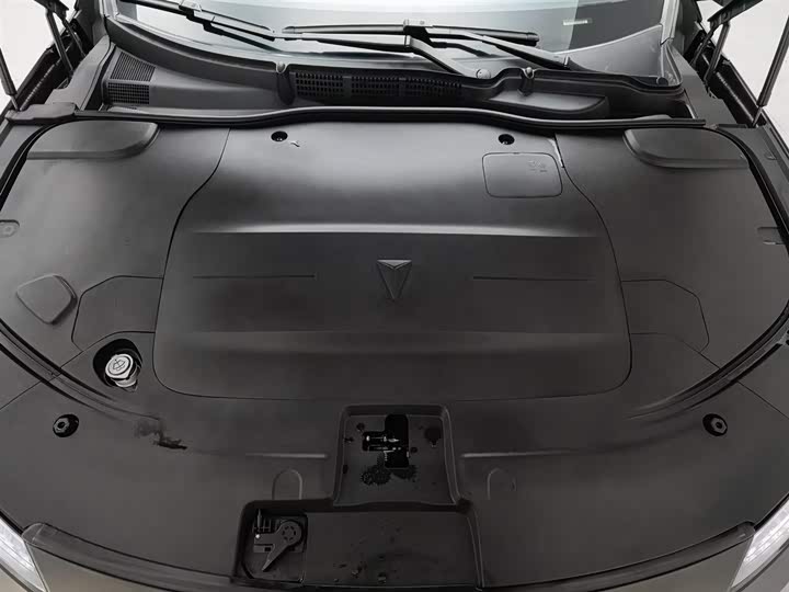 Фото 6 - Changan Deepal SL03