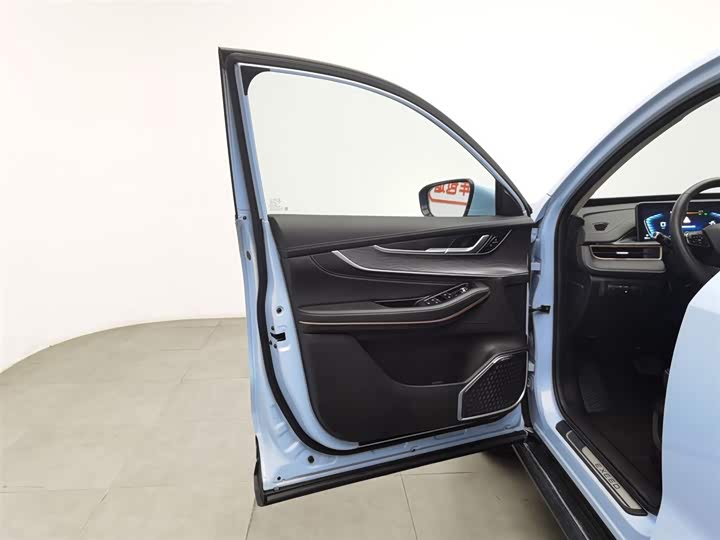 Фото 8 - Exeed LX C-DM Hybrid