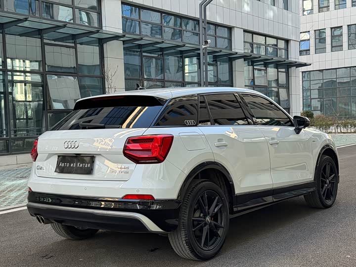 Фото 5 - Audi Q2L