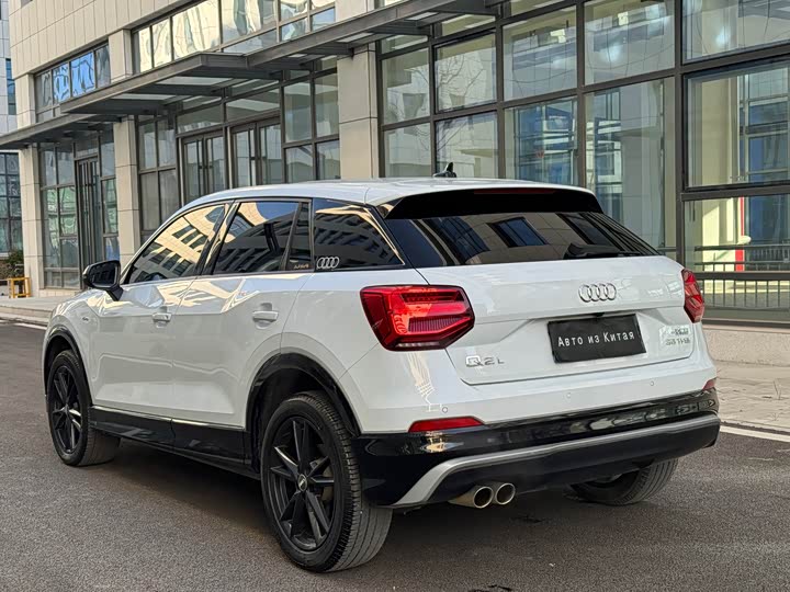 Фото 6 - Audi Q2L