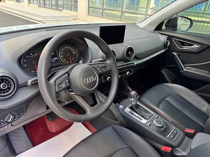 Фото 9 - Audi Q2L