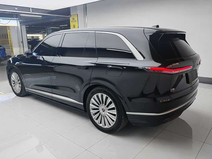 Фото 5 - Nio Onvo L90