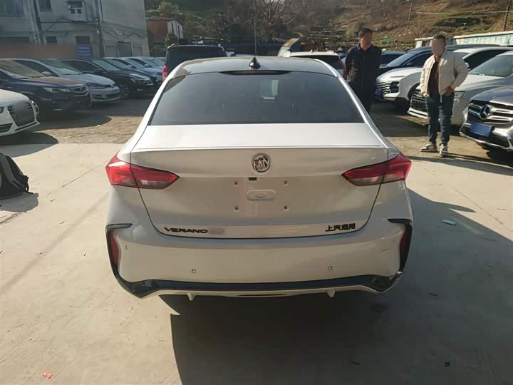 Фото 6 - Buick Verano