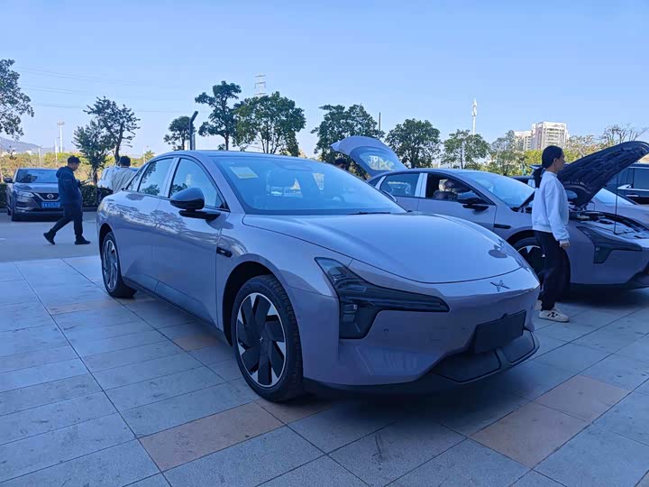 Фото 3 - XPeng Mona M03