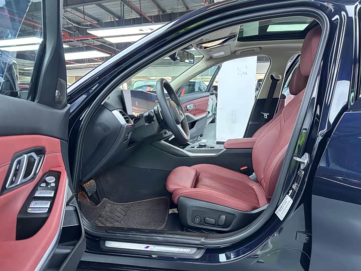 Фото 4 - BMW 3 Series