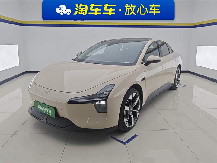 Фото 1 - XPeng Mona M03