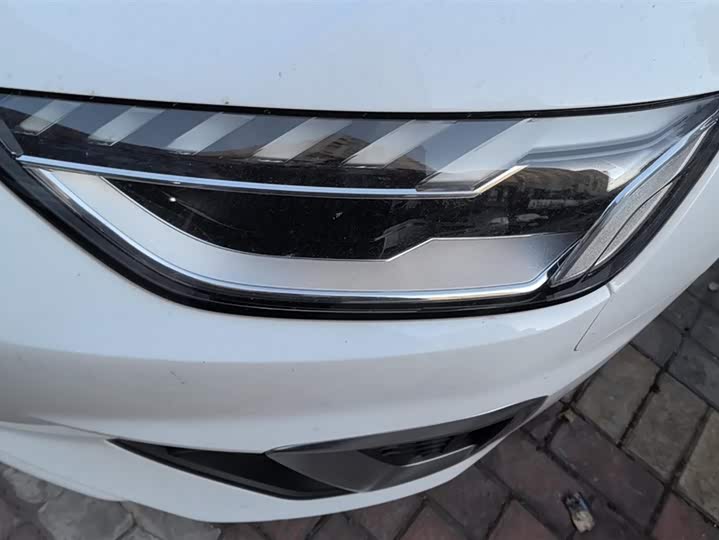 Фото 5 - Audi A4L