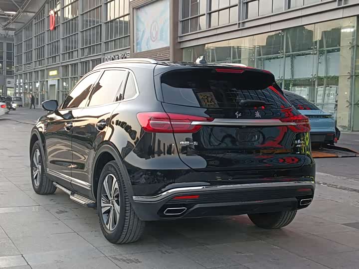 Фото 6 - Hongqi HS5
