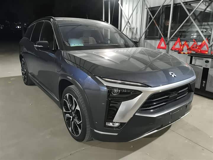 Фото 4 - Nio ES8