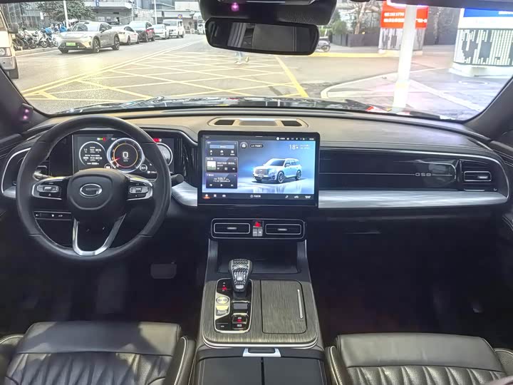 Фото 2 - GAC Trumpchi GS8