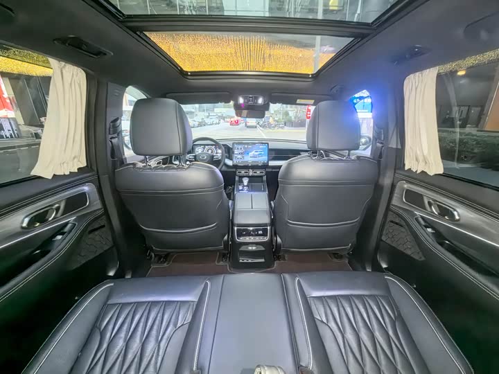 Фото 8 - GAC Trumpchi GS8