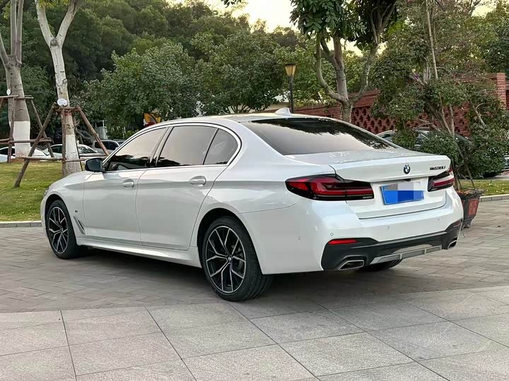 Фото 7 - BMW 5 Series