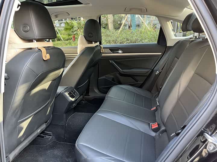 Фото 6 - Volkswagen Lavida