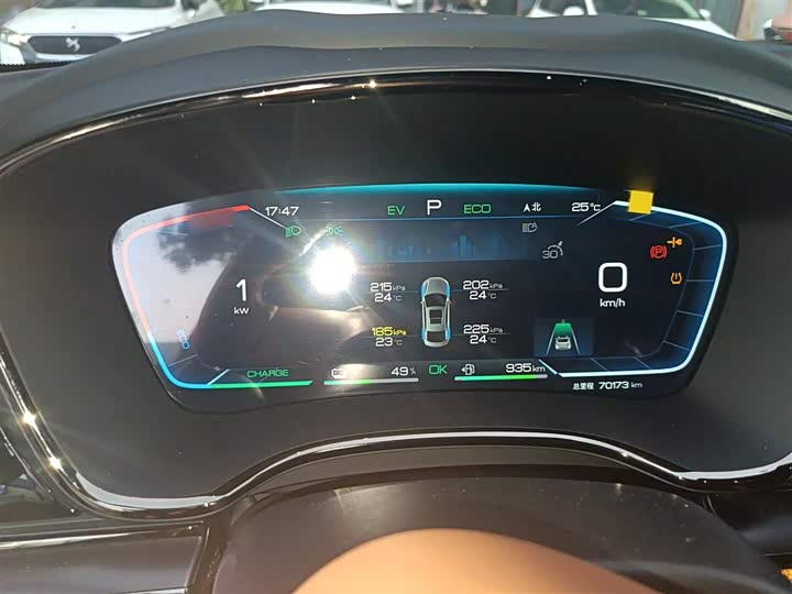 Фото 4 - BYD Han