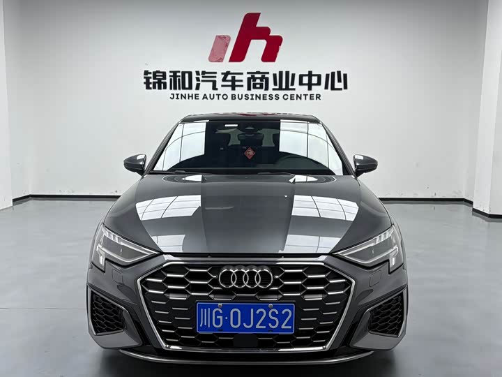 Фото 2 - Audi A3