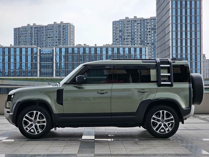 Фото 3 - Land Rover Defender