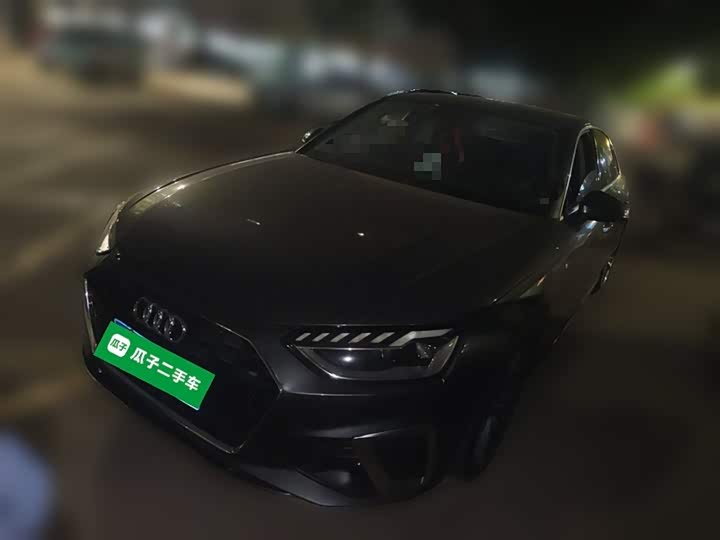 Фото 1 - Audi A4L