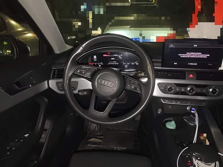 Фото 3 - Audi A4L