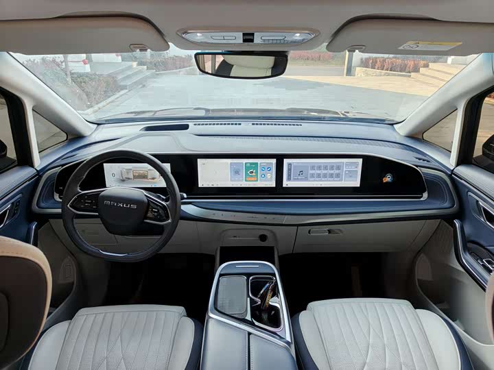 Фото 9 - Maxus G90