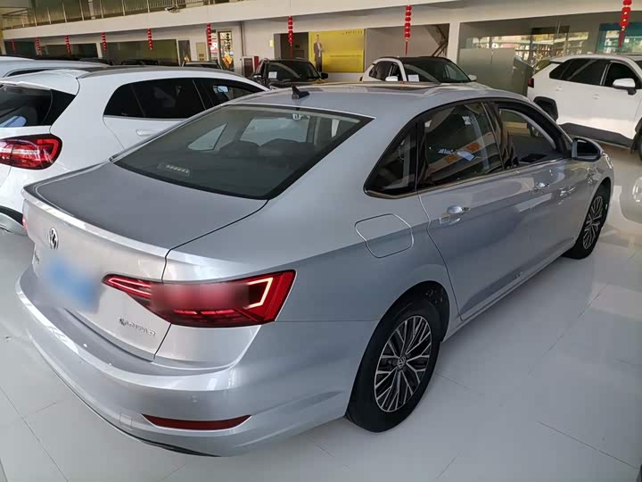 Фото 7 - Volkswagen Sagitar L