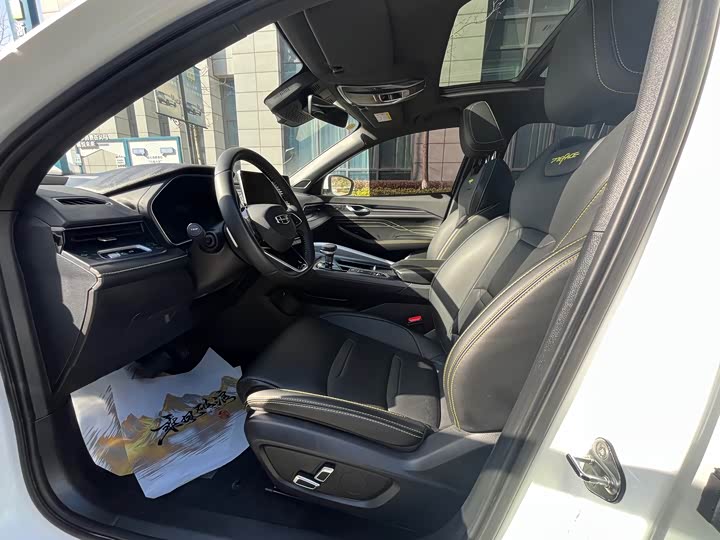 Фото 7 - Geely Preface