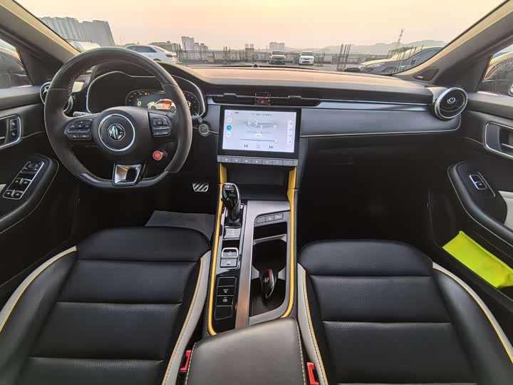 Фото 9 - MG Motor 6