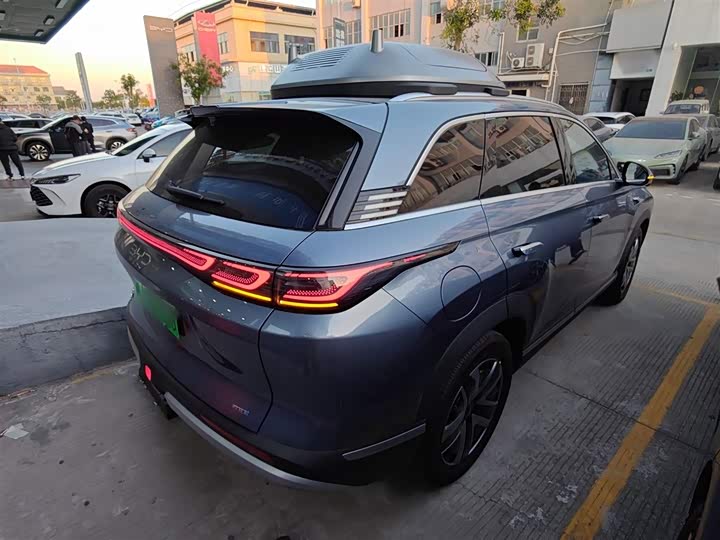 Фото 7 - BYD Sea Lion 07 DM-i Hybrid