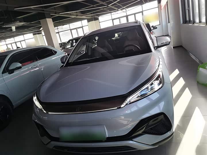 Фото 3 - BYD Yuan Plus