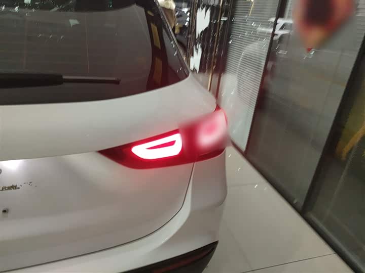 Фото 8 - Mercedes-Benz GLA-Class