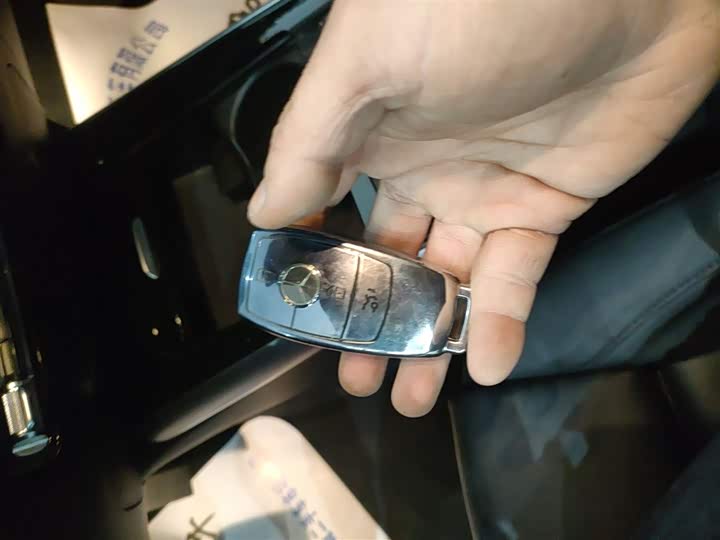 Фото 9 - Mercedes-Benz GLA-Class