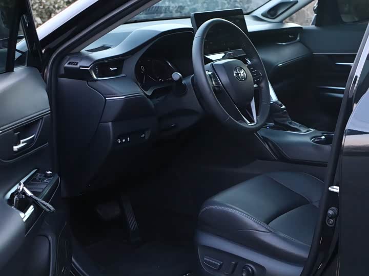 Фото 3 - Toyota Venza