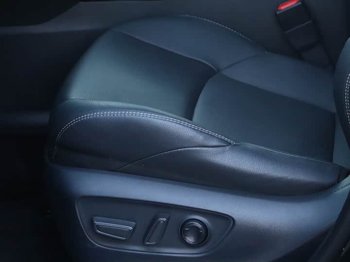 Фото 4 - Toyota Venza