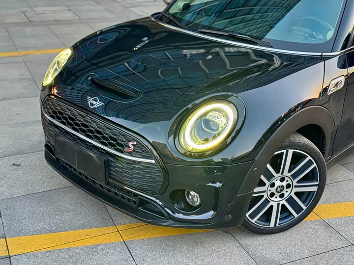 Фото 3 - Mini Clubman