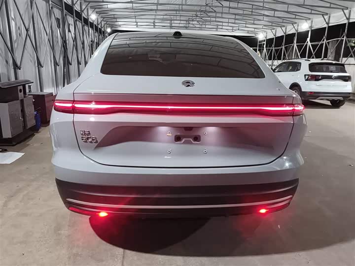 Фото 6 - Nio ES6