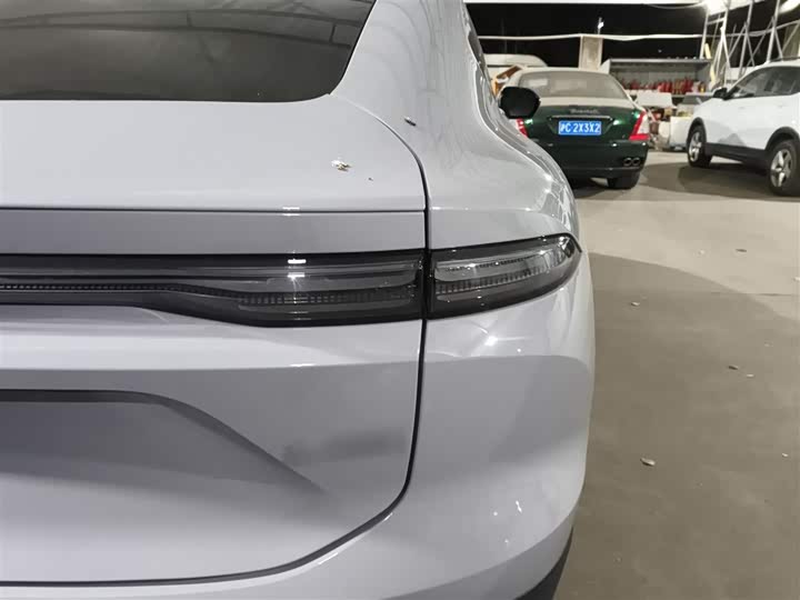 Фото 8 - Nio ES6